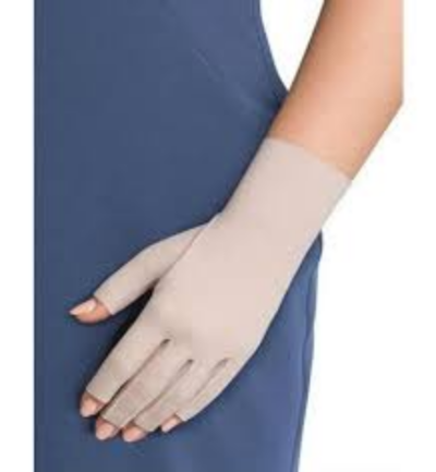 hand wearing light beige bella lite compression glove
